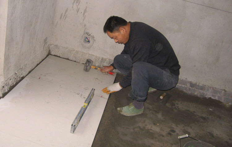 連續(xù)雨天能裝修嗎