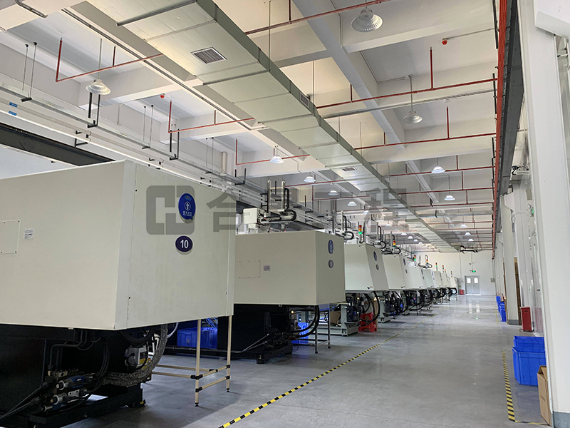 東莞盈灃科技有限公司工程緊鑼密鼓施工中，為迎接竣工全力奮戰(zhàn)！